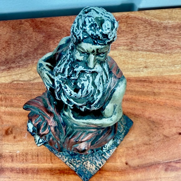 Moses Figurine Ten Commandments Crafted From Coal Metallic Detail Statue - Picture 8 of 8